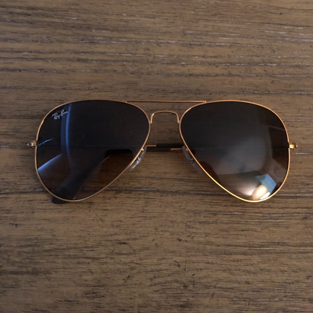 Women’s Aviator Ray Bans